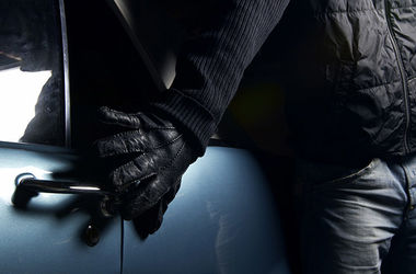 У нардепа-порошенковца угнали ”Тойоту”