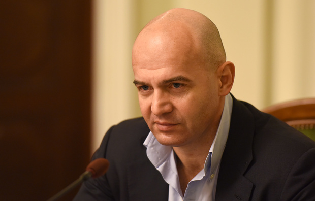 Онищенко: Кононенко від імені Порошенка контролює корупційні схеми