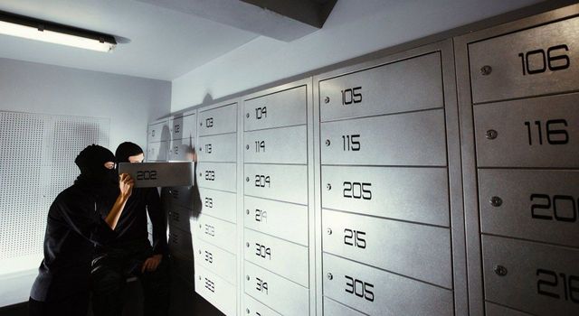 Как грабят банковские ячейки украинских банков и кто за это в ответе