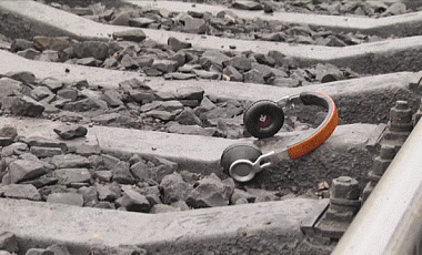 Во Львове поезд насмерть сбил девушку