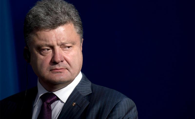 Адвокаты Порошенко пригрозили мировым СМИ судом за публикацию заявлений Онищенко