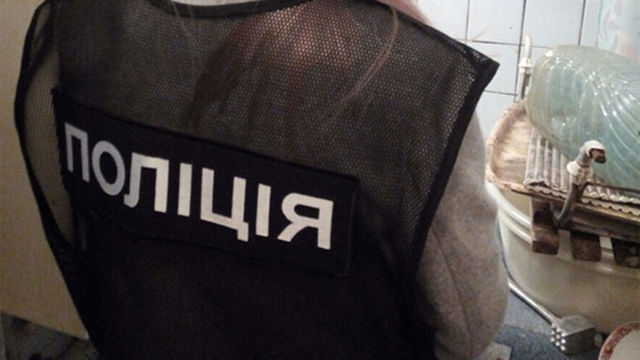 В Соломенском районе Киева вскрыли квартиру с расчлененными телами. ФОТО