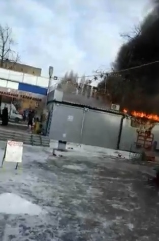 В Борисполе произошел масштабный пожар на рынке
