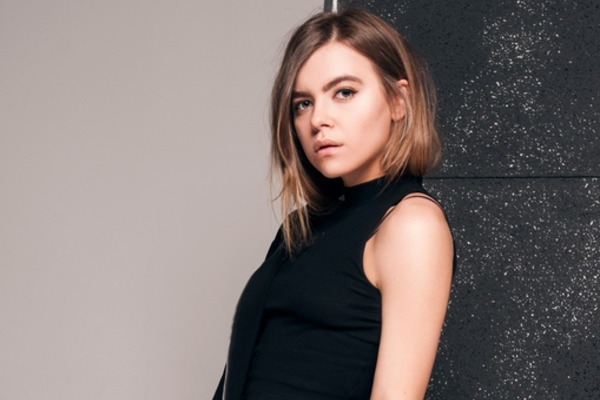 Названа официальная зарплата заместительницы Авакова