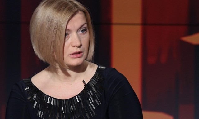 Геращенко: Мир не будет реагировать на обстрелы Донбасса, на украинских заложников