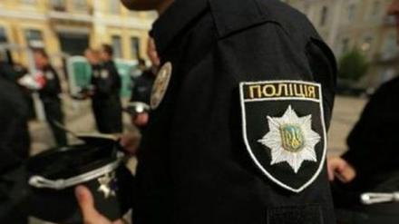 Полицейские отметили успешную переаттестацию дебошем в кафе