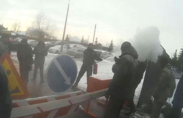 У СПА-комплексі «Верхоли» під Полтавою українські націоналісти зірвали конференцію щодо захисту російської мови