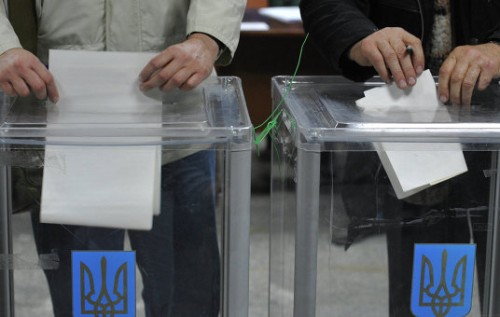 Судя по накалу страстей приближаются досрочные выборы - Сенченко