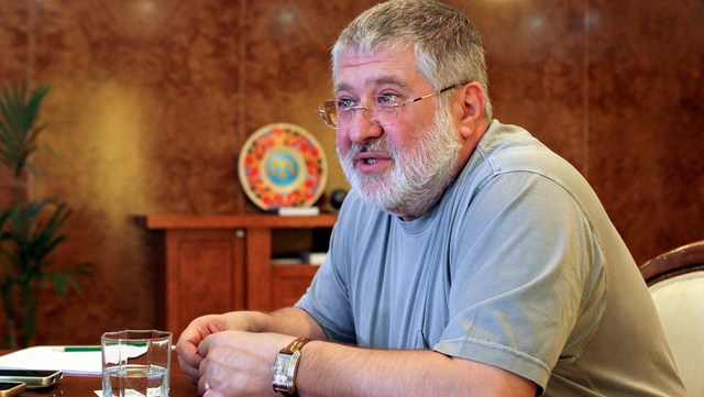 Уроки Коломойского: как выгодно продать долги и продолжить игру