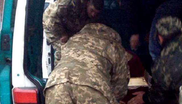 ВСУ забрали тела трех «замученных» боевиками украинских бойцов