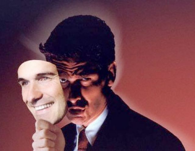 Шахраї придумали, як нажитися на націоналізації Привату