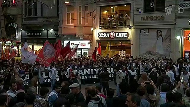 Более 1600 человек арестованы в Турции за посты в соцсетях