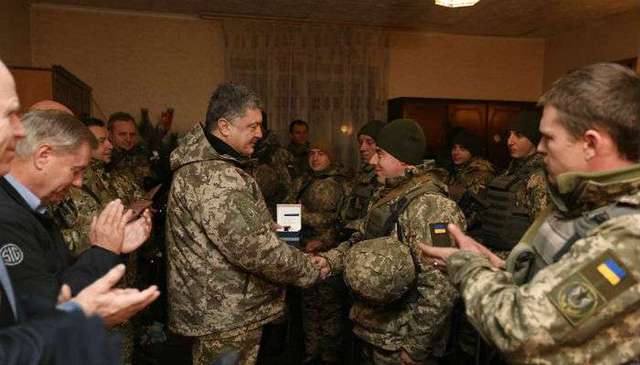 Геращенко відреагувала на поїздку Порошенка до зони АТО