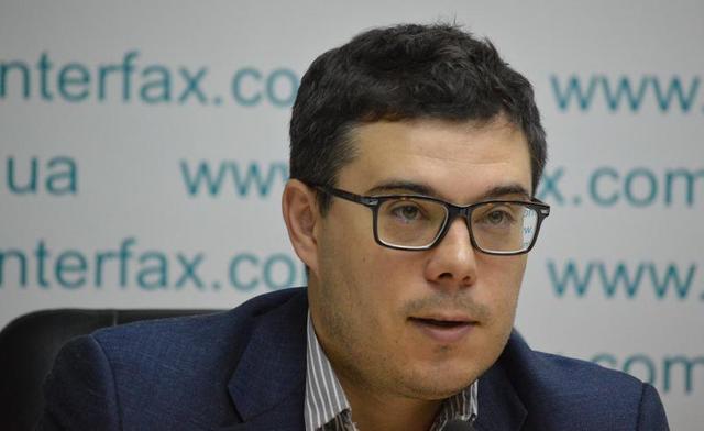 2017 год будет сложным для Украины - политолог