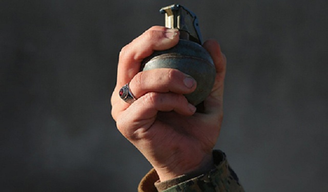На Киевщине мужчина приехал к бывшей жене с гранатой