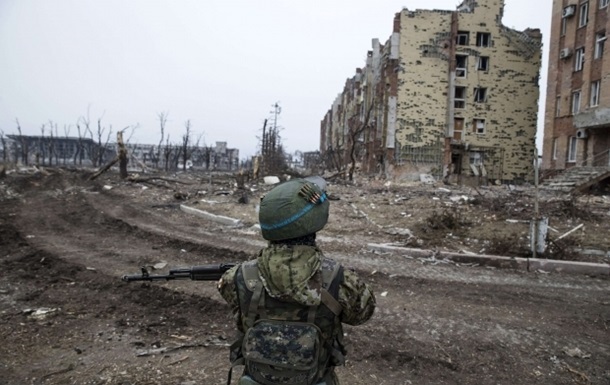 В зоні АТО український військовий отримав поранення