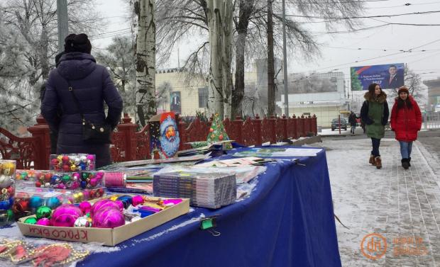 Бойовики затримали кілька сотень донеччан за святкування Нового року на вулиці