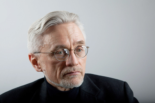 Украина должна отказаться от Донбасса и Крыма — эксперт