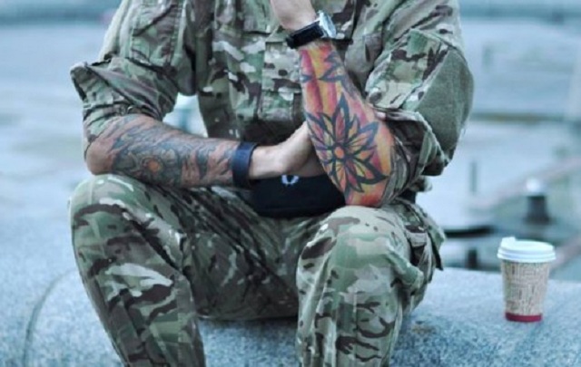 Почему я стараюсь без надобности не носить камуфляж. Откровение участника АТО