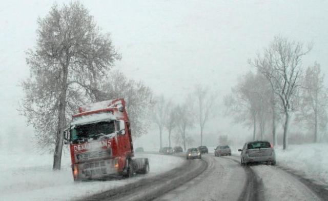 Тело умершего при расчистке трассы Одесса-Рени не могут доставить в райцентр
