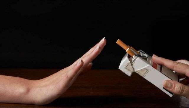 Российский Минздрав предложил жесткие меры по борьбе с курением