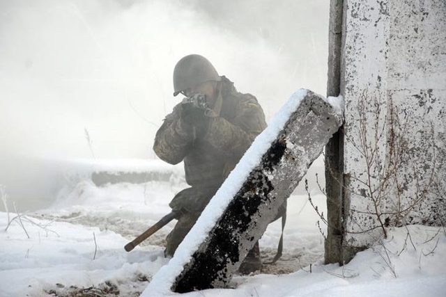 Штаб: Бойовики провокують, стріляють по окупованих населених пунктах