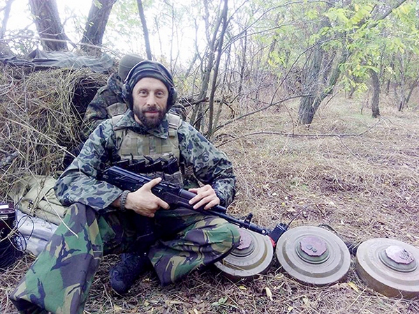 Руслан Пустовойт: "Мою простреленную ногу спас… мобильный телефон, который лежал кармане"