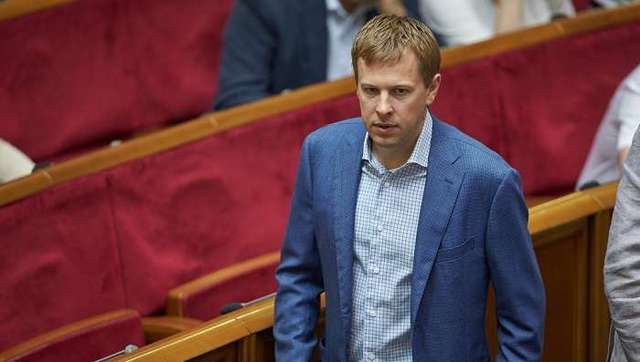 Нардеп Хомутынник оказался самым оригинальным отдыхающим - журналист