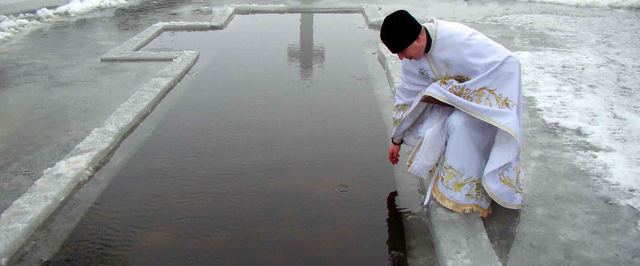 Російські священики завтра освячуватимуть моря та океани