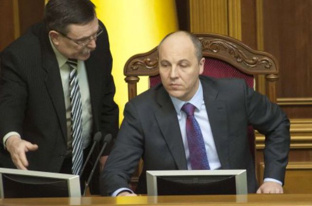Вечернее заседание в ВР не состоялось: Парубий зря его открывал