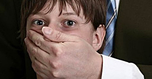 Осуждён нелюдь, который изнасиловал своего собственного сына