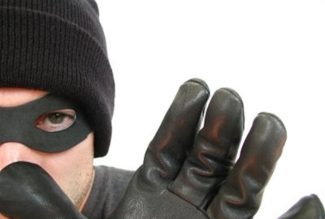 Жулики и не очень: как работает стихийный бизнес на Центральном вокзале в Киеве?