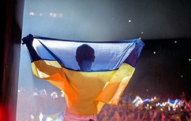 Нами рухає недовіра,- Вакарчук