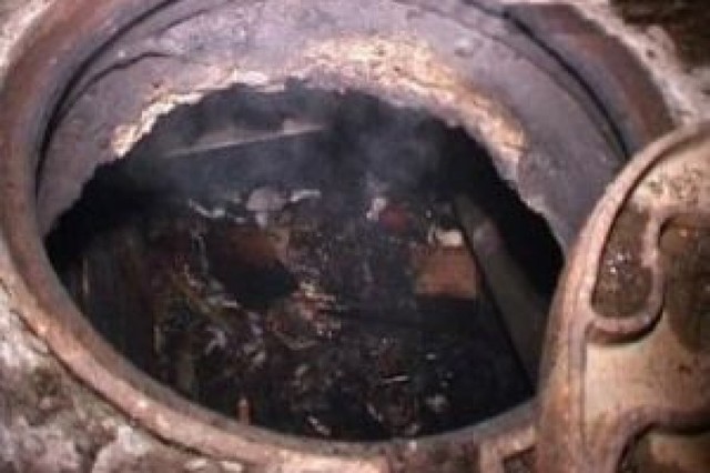 В Киеве во время пожара в коллекторе погиб человек