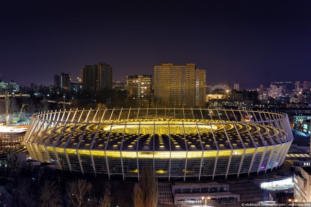 Киевская прокуратура заявила, что на креслах для НСК «Олимпийский» украли 5 миллионов гривен