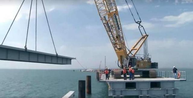 Отзывы керченских девушек о "понаехавших" из РФ