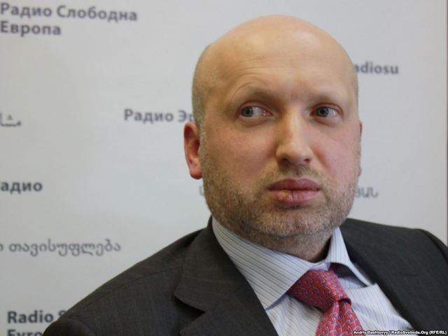 Турчинов назвал впечатляющую цифру силовиков-предателей в Крыму