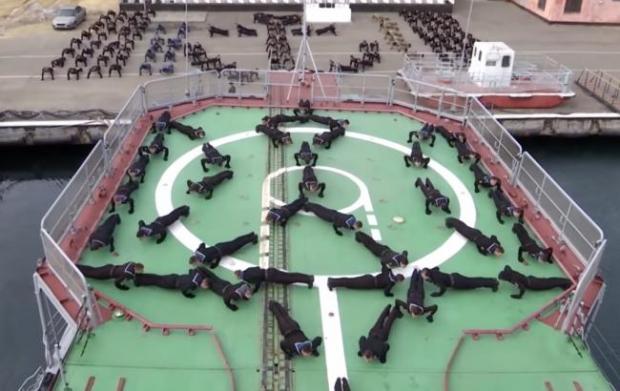  #22pushupchallenge:   "" 