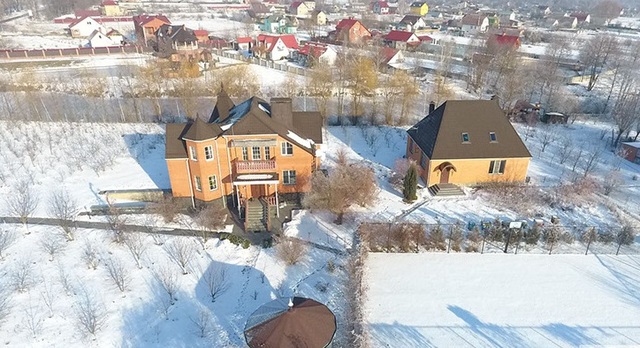 Шалені статки та стометрова лазня судді Миколи Лагнюка