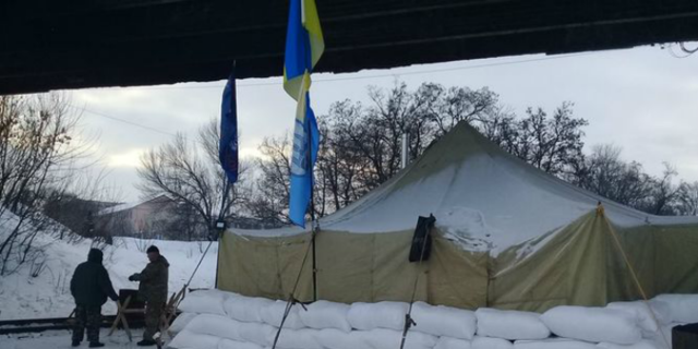 Активисты планируют заблокировать Станицу Луганскую до конца недели