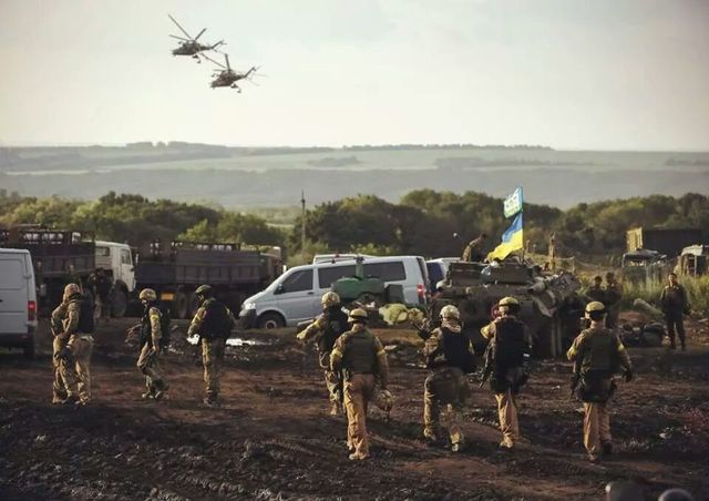 Оккупанты подвергли мощнейшему танковому обстрелу шахту «Бутовка», Опытное и Пески