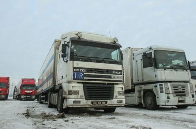 На украинских дорогах орудуют группы автоналетчиков