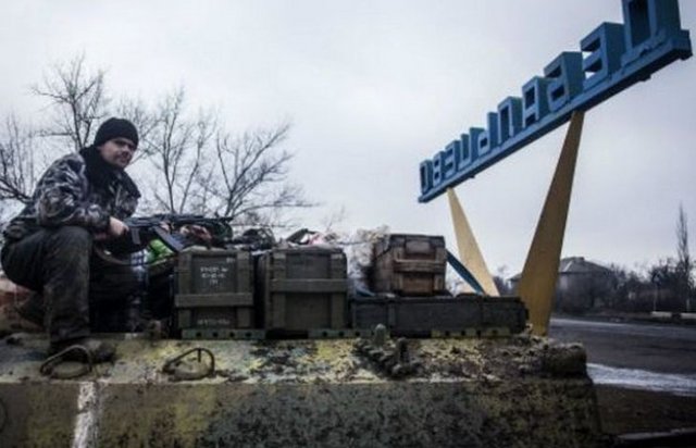 Муженко подтвердил, что Семенченко сдал маршруты вывода войск из Дебальцево