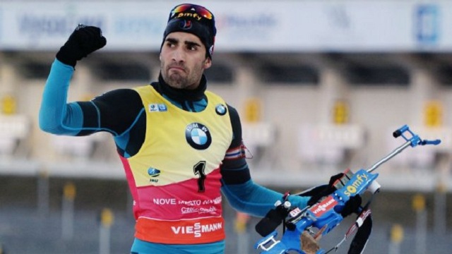 Французький біатлоніст відкрито проігнорував росіян під час нагородження