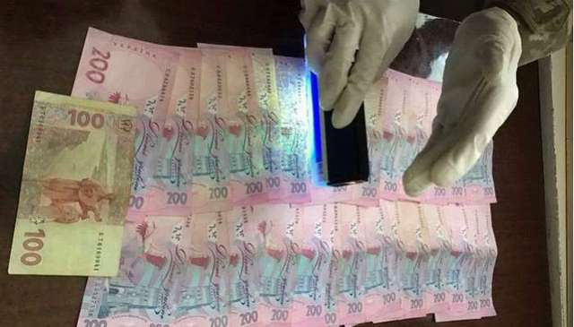 На Донбассе на взятке погорел военный врач