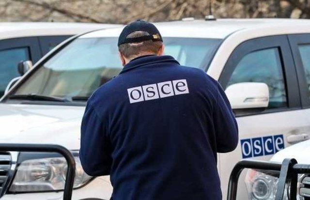 Боевики задержали наблюдателей ОБСЕ на блокпосту