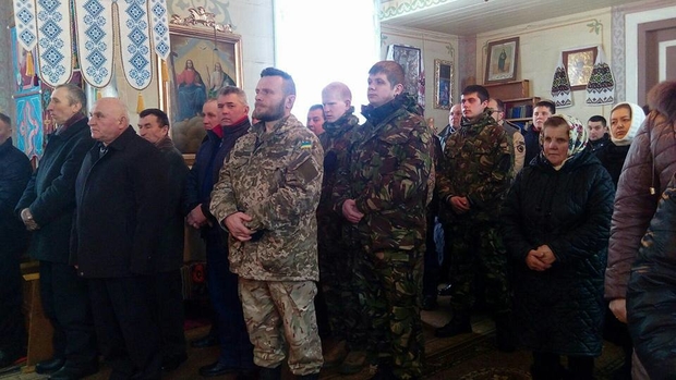 УПЦ МП скаржиться на "рейдерів": На Тернопільщині ціла церква "пішла" від патріарха Кирила