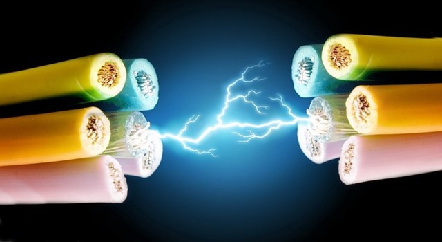 Гройсман обіцяє не допустити відключень світла