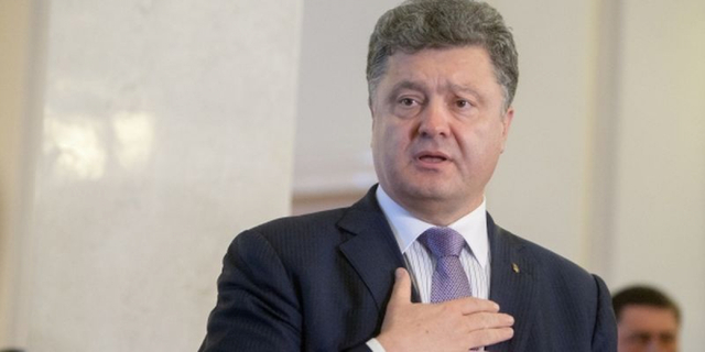 Порошенко уничтожает украинцев. Пулями. Нищетой. Пропагандой - журналистка