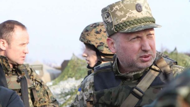 Росія готується до "великої війни", – Турчинов